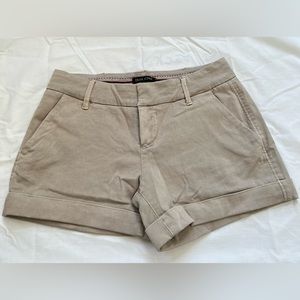 DEAR JOHN Khaki Shorts (size 28)